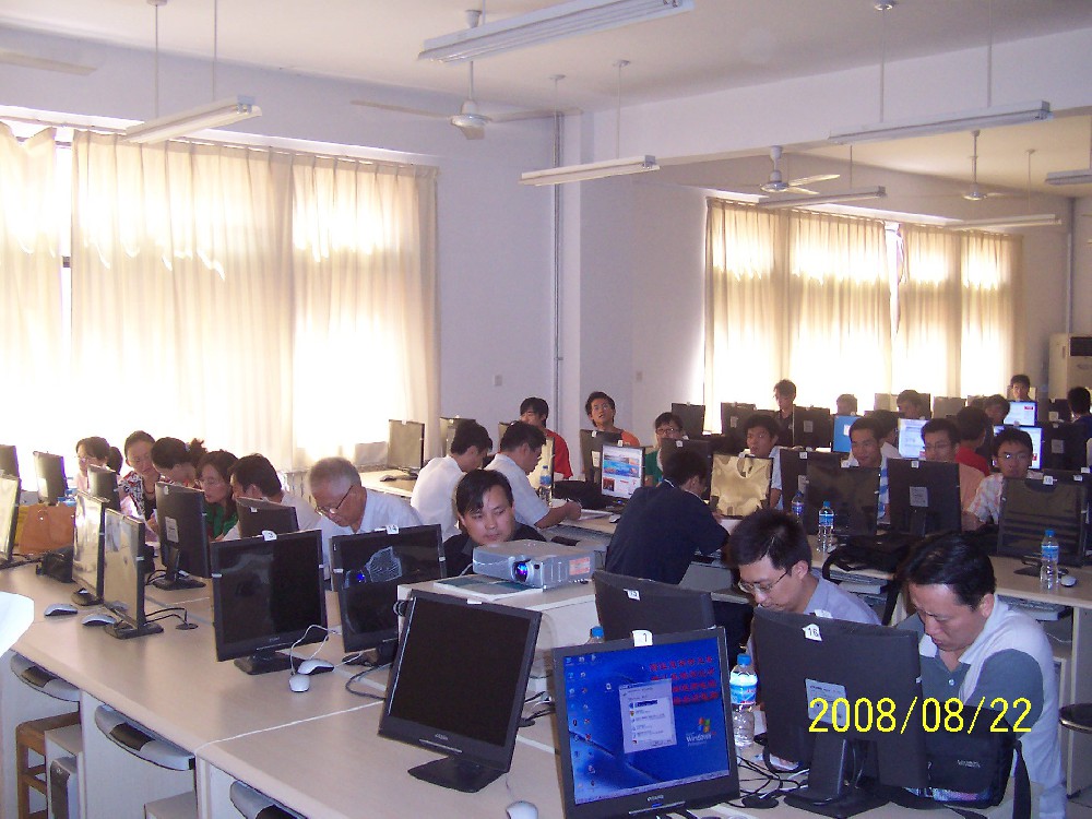 1_200808251105481BFS7.jpg